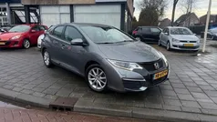 Grijs Gebruikt 2015 Honda Civic Comfort Hatchback | € 10.950 (Eerlijke prijs)