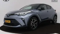 Blauw metallic Gebruikt 2020 Toyota C-HR SUV | € 24.745 (Eerlijke prijs)