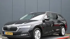 Zwart Gebruikt 2021 Skoda Octavia Business Line Stationwagen | € 18.750 (Eerlijke prijs)