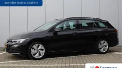 Gebruikt 2022 VW Golf VIII Life Stationwagen | € 19.995 (Eerlijke prijs)