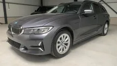 Grijs Gebruikt 2022 BMW 320 Advantage Stationwagen | € 31.999 (Super prijs)