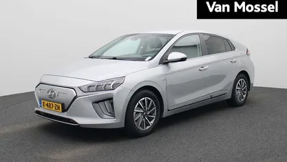 Grijs Occasion 2021 Hyundai Ioniq Premium Hatchback | € 17.240 (Eerlijke prijs)