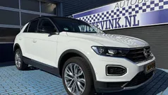 Wit Gebruikt 2019 VW T-Roc SUV | € 24.950 (Eerlijke prijs)