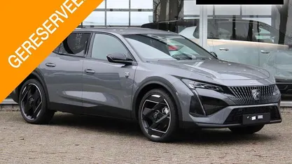 Gebruikt 2025 Peugeot 408 GT Hatchback | € 38.950 (Eerlijke prijs)