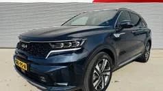 Blauw Gebruikt 2023 Kia Sorento SUV | € 49.950 (Eerlijke prijs)