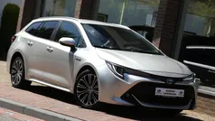 Grijs, metallic lak Gebruikt 2021 Toyota Corolla Team Stationwagen | € 22.950 (Eerlijke prijs)