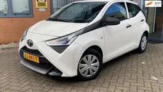 Wit Gebruikt 2019 Toyota Aygo Hatchback | € 8.999 (Eerlijke prijs)