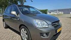 Gebruikt 2009 Kia Carens MPV | € 2.399