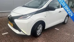 Gebruikt 2017 Toyota Aygo Hatchback | € 7.100 (Eerlijke prijs)