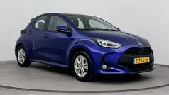 Gebruikt 2024 Toyota Yaris Hybrid Active Hatchback | € 23.499 (Eerlijke prijs)