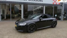 Zwart Gebruikt 2017 Audi TT Roadster Design Cabriolet | € 23.950 (Eerlijke prijs)