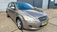 Gebruikt 2007 Kia Ceed Hatchback | € 2.750 (Goede deal)