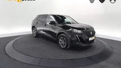 Zwart Gebruikt 2023 Peugeot 2008 Allure SUV | € 21.900 (Goede deal)