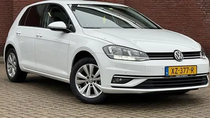 Gebruikt 2019 VW Golf VII Hatchback | € 12.995 (Eerlijke prijs)