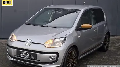 Grijs Gebruikt 2016 VW up! high up! Hatchback | € 8.850 (Super prijs)
