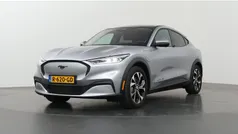 Gebruikt 2022 Ford Mustang Mach-E SUV | € 35.835 (Eerlijke prijs)
