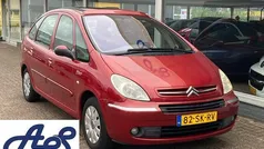 Rood Gebruikt 2006 Citroën Xsara Picasso Exclusive MPV | € 1.150 (Super prijs)