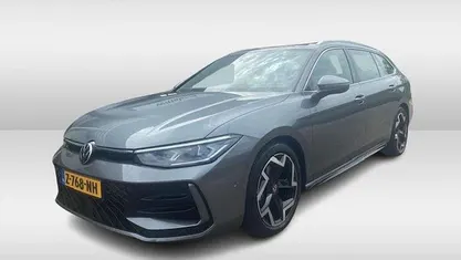 Occasion VW Passat Business 150 PK (110 kW) 2024 Grijs Stationwagen