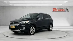 Gebruikt 2017 Ford Kuga ST-Line SUV | € 16.995 (Eerlijke prijs)