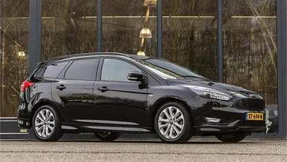 Occasion 2018 Ford Focus ST-Line Stationwagen | € 13.950 (Super prijs)