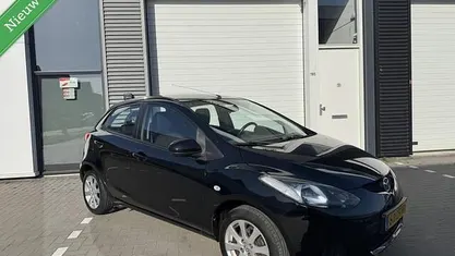 Occasion Mazda 2 Touring 75 PK (55 kW) 2008 Hatchback