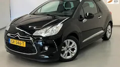 Zwart, metallic lak Gebruikt 2015 DS Automobiles DS3 So Chic Hatchback | € 9.950 (Eerlijke prijs)
