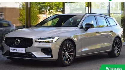 Grijs, metallic lak Occasion 2025 Volvo V60 Plus Stationwagen | € 43.750 (Eerlijke prijs)