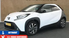 Wit Gebruikt 2024 Toyota Aygo Pulse Hatchback | € 21.645 (Eerlijke prijs)