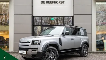 Occasion Land Rover Defender HSE Dynamic 400 PK (294 kW) 2024 Grijs (metallic) SUV