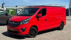 Rood Gebruikt 2016 Opel Vivaro Edition Van | € 7.450 (Super prijs)