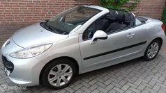 Grijs Gebruikt 2009 Peugeot 207 CC Cabriolet | € 3.899 (Eerlijke prijs)