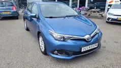 Hatchback Gebruikt 2018 Toyota Auris Hybrid Executive Hatchback | € 15.650 (Eerlijke prijs)