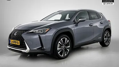 Gebruikt 2021 Lexus UX 250h SUV | € 29.950 (Eerlijke prijs)