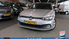 Grijs Gebruikt 2021 VW Golf VIII Life Stationwagen | € 18.750 (Goede deal)