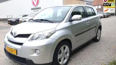 Grijs Gebruikt 2010 Toyota Urban Cruiser SUV | € 6.950 (Eerlijke prijs)
