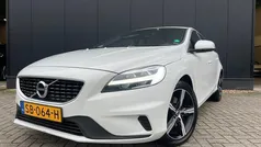 Gebruikt 2018 Volvo V40 R-Design Stationwagen | € 15.995 (Eerlijke prijs)