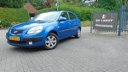 Occasion Kia Rio 97 PK (71 kW) 2009 Blauw Hatchback