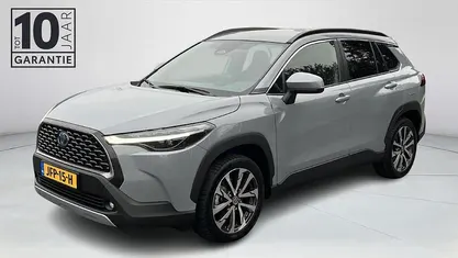 Grijs Occasion 2023 Toyota Corolla Cross SUV | € 35.940 (Eerlijke prijs)