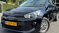 Zwart Gebruikt 2020 Kia Rio Hatchback | € 15.595 (Eerlijke prijs)