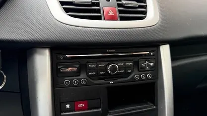 Grijs Gebruikt 2011 Peugeot 207 Hatchback | € 2.444 (Goede deal)