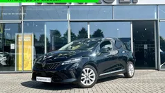 Gebruikt 2024 Renault Clio V Evolution Hatchback | € 18.950 (Eerlijke prijs)