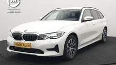 Wit Gebruikt 2020 BMW 330e Comfort Edition Stationwagen | € 28.890 (Super prijs)