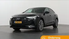 Zwart, metallic lak Gebruikt 2020 Audi e-tron Sportback S-Line SUV | € 32.935 (Eerlijke prijs)