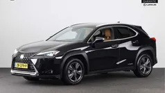 Lexus UX 250h