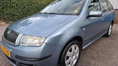 Blauw Gebruikt 2007 Skoda Fabia Hatchback | € 1.495 (Eerlijke prijs)