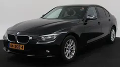 Zwart Occasion 2012 BMW 320 Executive Sedan | € 8.950 (Eerlijke prijs)