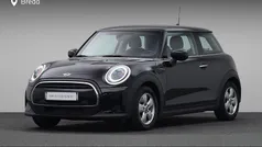 Zwart Gebruikt 2021 Mini ONE Essential Hatchback | € 19.880 (Eerlijke prijs)