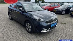 Blauw Gebruikt 2016 Kia Niro SUV | € 5.950