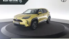 Geel Gebruikt 2022 Toyota Yaris Cross Edition SUV | € 26.950 (Eerlijke prijs)
