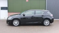 Zwart Gebruikt 2014 Lexus CT200h Hatchback | € 12.950 (Eerlijke prijs)